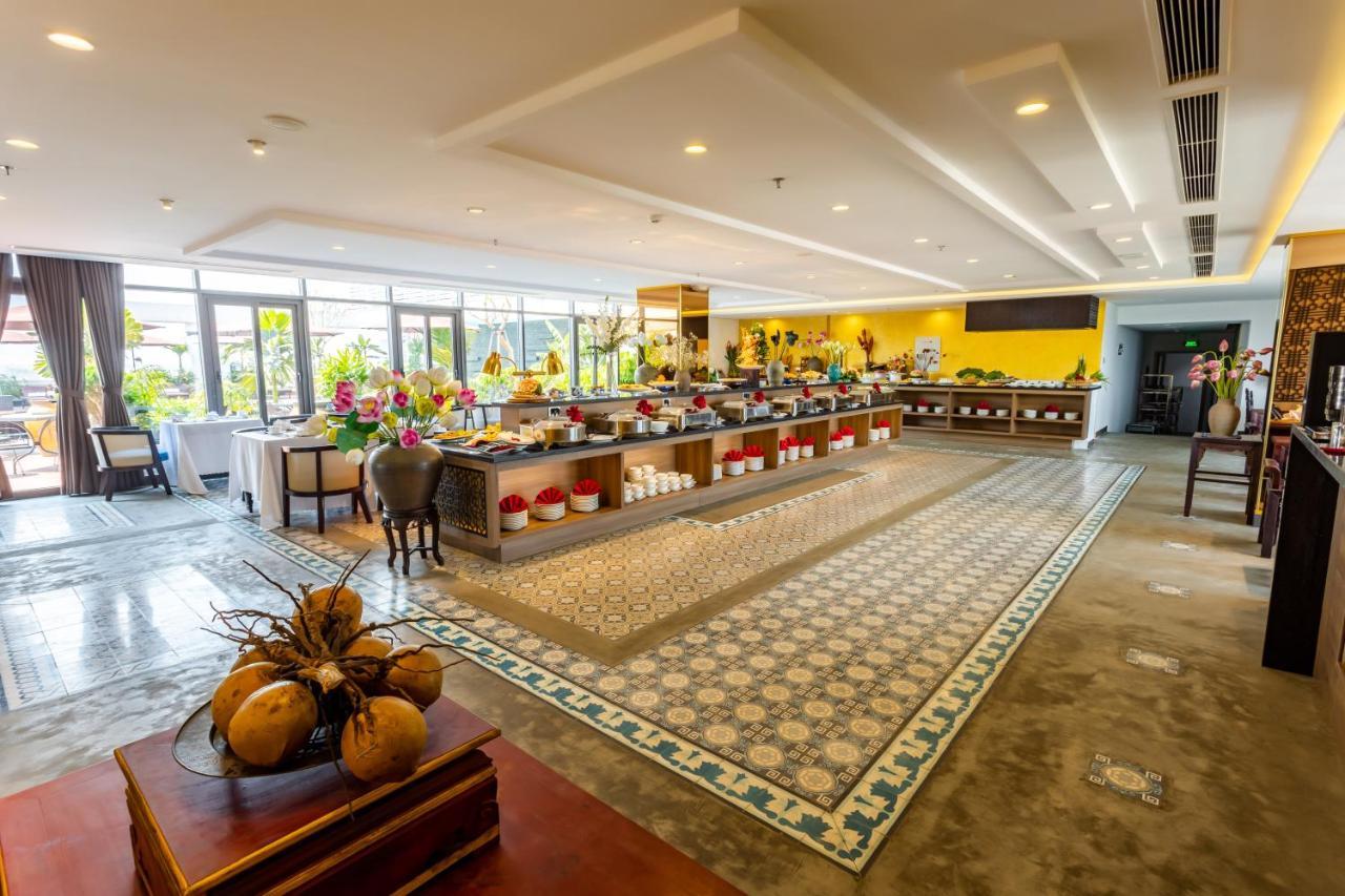 White Lotus Hue Hotel Екстериор снимка