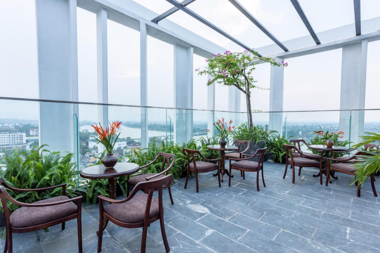 White Lotus Hue Hotel Екстериор снимка