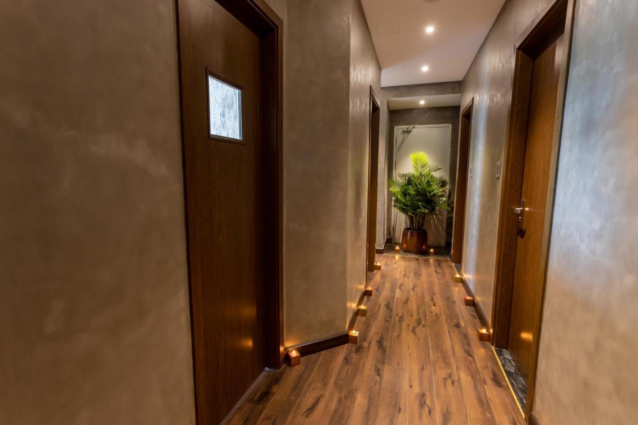 White Lotus Hue Hotel Екстериор снимка